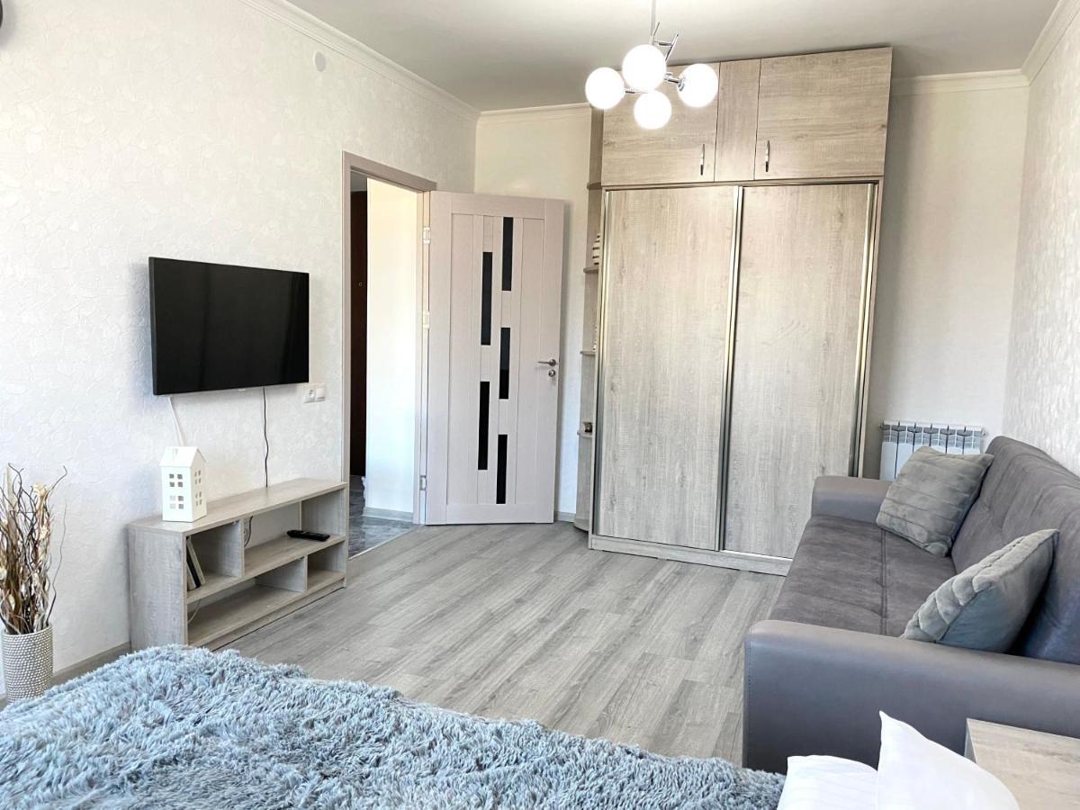 Modern Apartment In The Heart Of Gyumri Exterior foto
